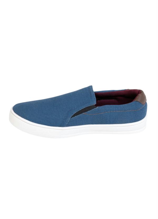 

Tênis Slip On Azul em Sarja