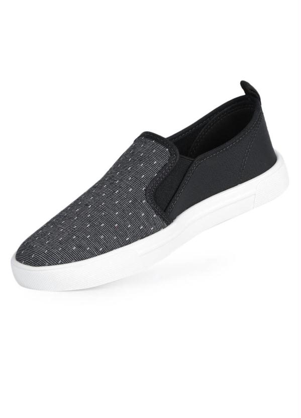 

Slip On Infantil Molekinho Tecido Leve Preto