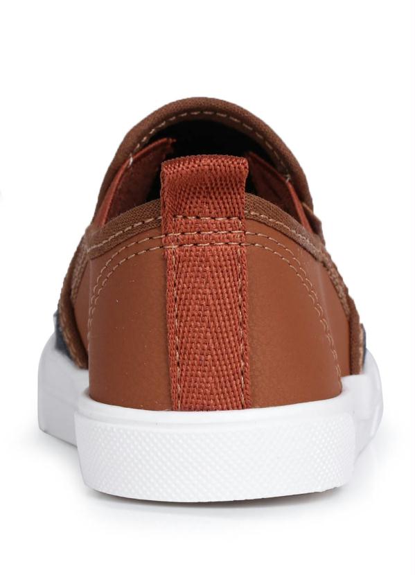 

Slip On Molekinho Napa Caramelo, Bege