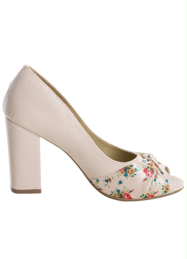 

Peep Toe Salto Robusto Bege e Floral