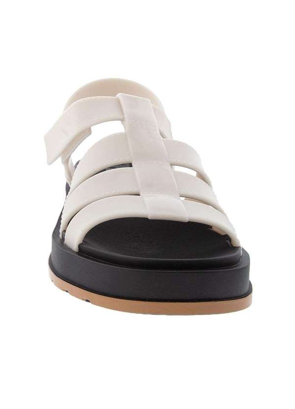 

Sandália Zaxy Flatform Detalhe Tiras Off White Pre, Preto