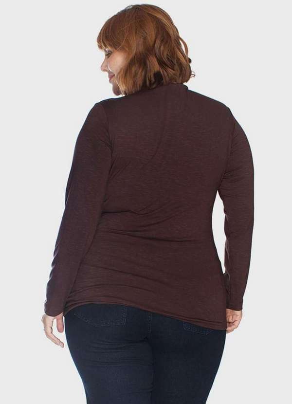 

Blusa Flamê Plus Size Marrom Marrom