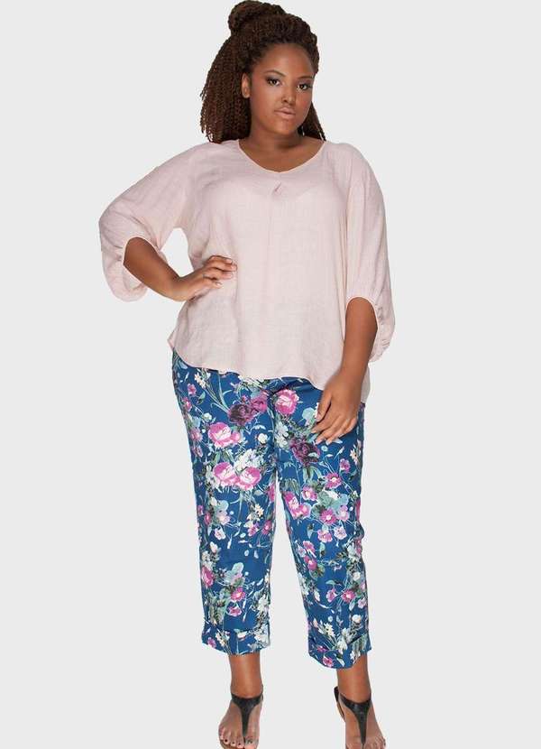 

Calça Corsário Floral Satin Plus Size Azul Azul