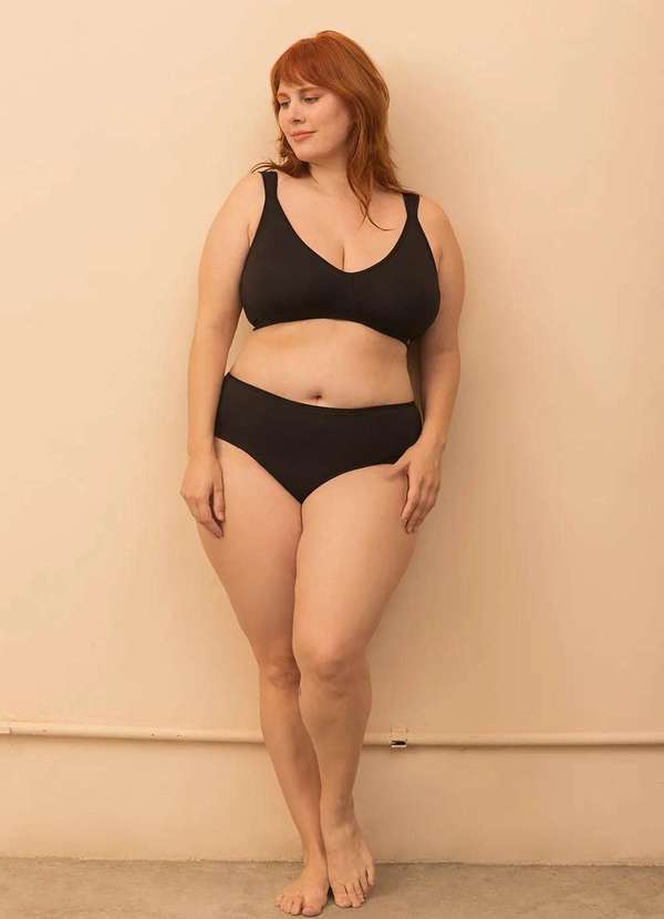 

Calcinha Lateral Dupla Plus Size Preto Preto