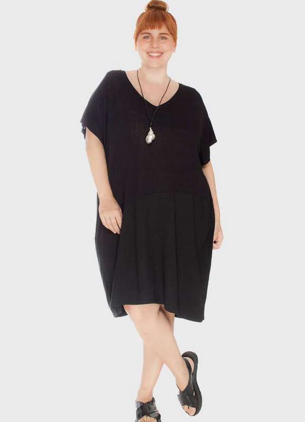 

Vestido Recorte Diagonal Duas Texturas Plus Size P, Preto