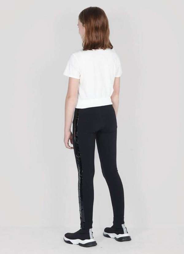 

Legging c/ Recortes nas Laterais Preto Leg82356 Pr