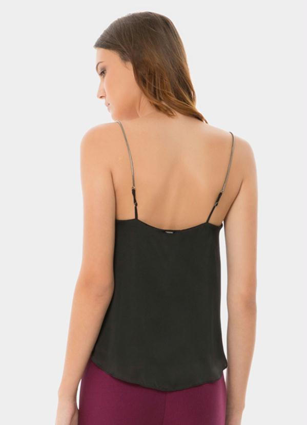 

Blusa Tecido Silk Satin Preto Reativo