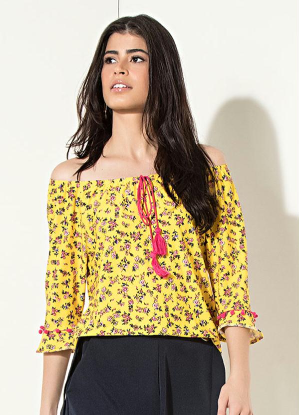 

Blusa Ciganinha Floral Amarelo com Pompons