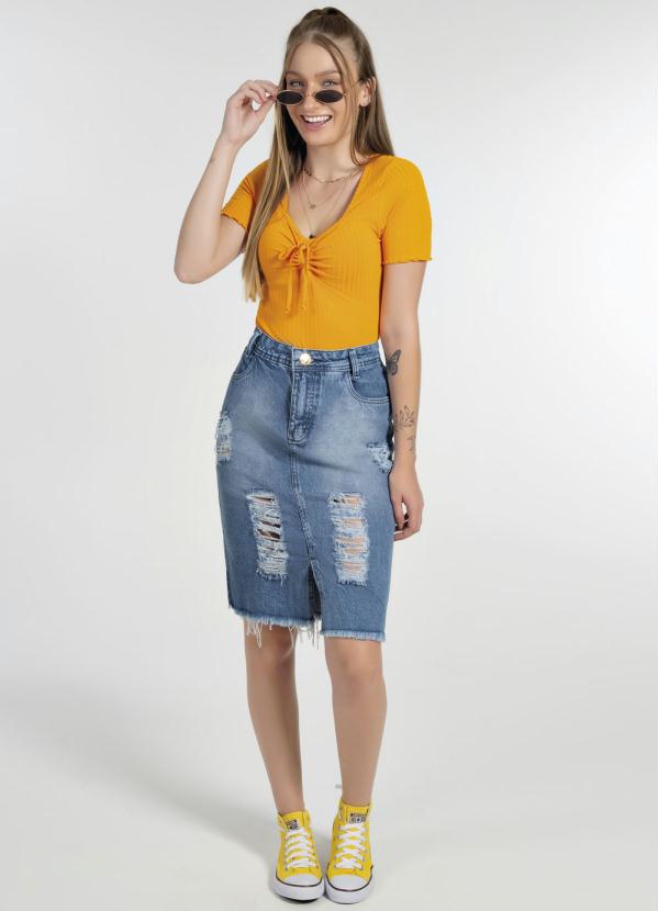 

Blusa com Decote V e Detalhe Franzido Laranja