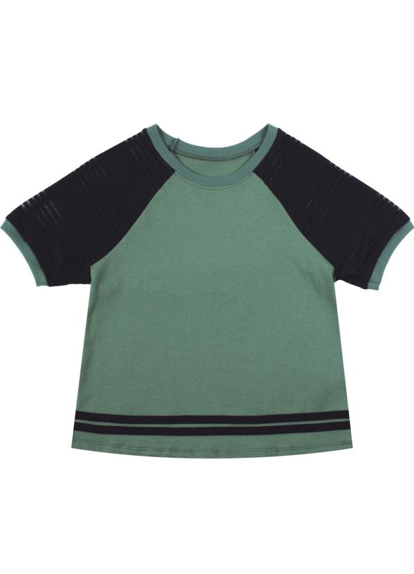 

Blusa com Punho e Detalhe de Tira Verde