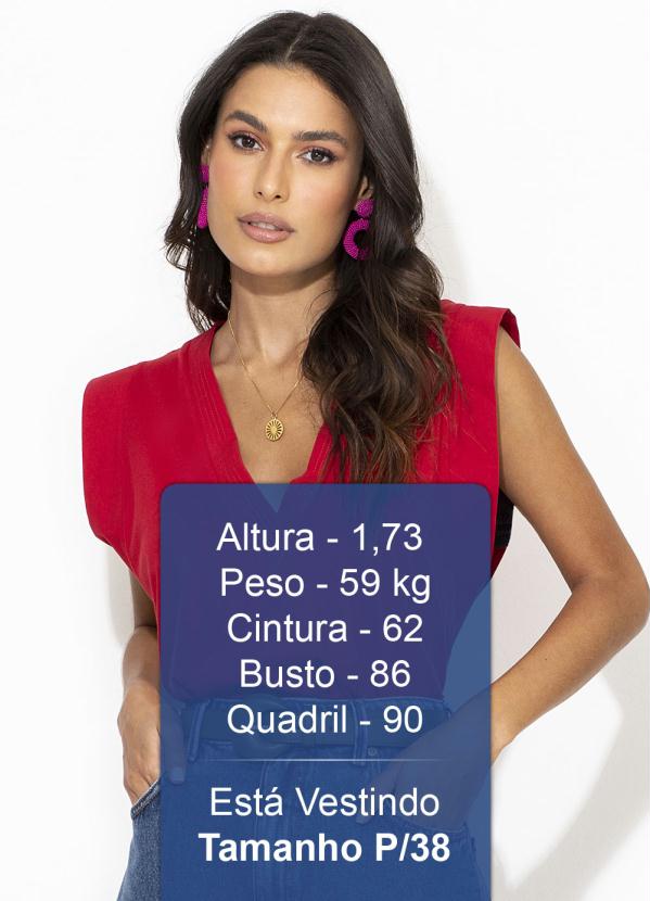 

Blusa de Malha Vermelha, Vermelho