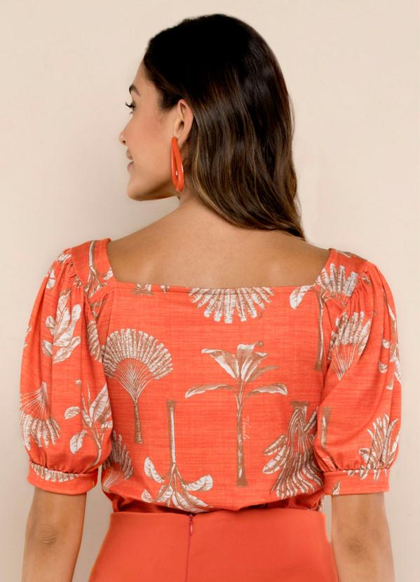 

Blusa Detalhe Argola Laranja