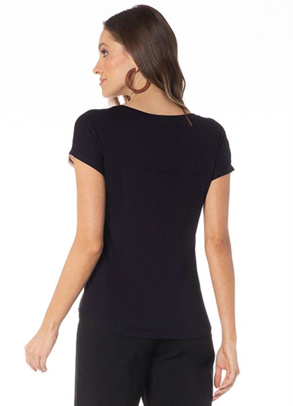 

Blusa em Malha Viscose com Elastano Preto