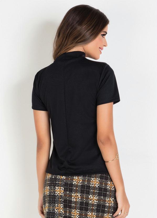 

Blusa Preta com Botões Moda Evangélica, Preto