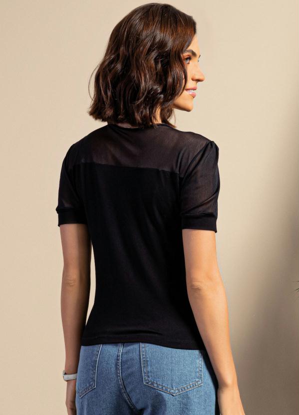 

Blusa Preta com Detalhe em Leve Transparência, Preto