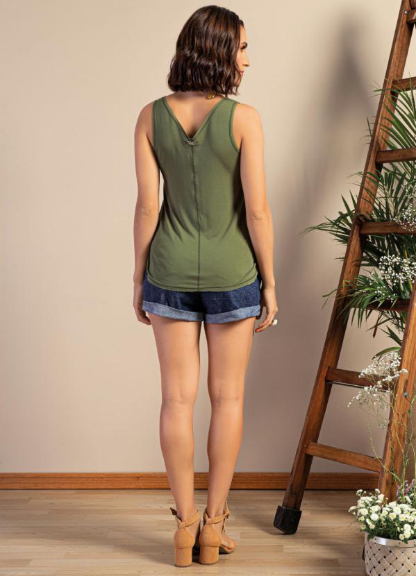 

Blusa Regata Verde Oliva com Decote V