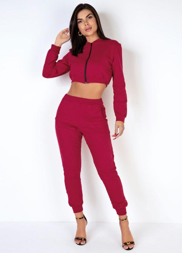 

Calça Jogger Cereja com Bolsos Funcionais, Vermelho