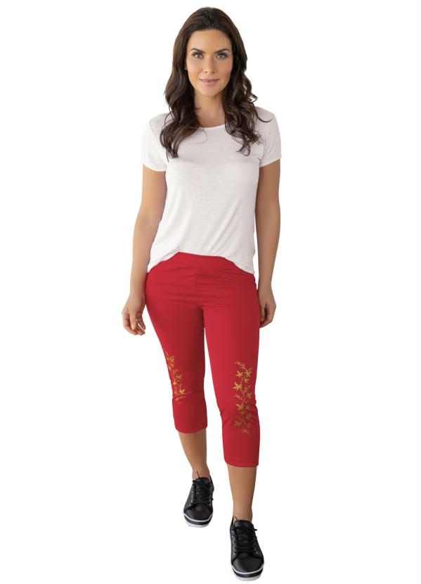 

Calça Corsário Vermelha com Estampa Localizada, Vermelho