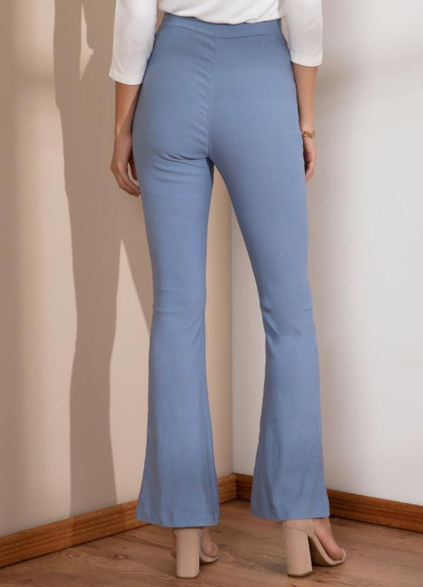 

Calça Flare Azul com Cintura Alta