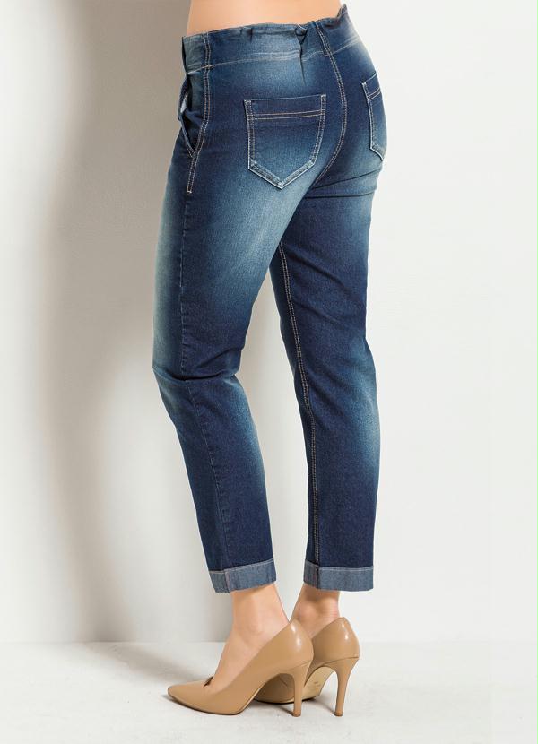 

Calça Boyfriend Jeans Azul Escuro com Botões