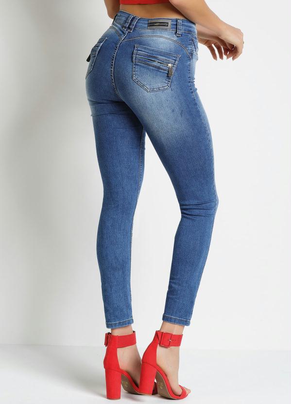 

Calça Jeans Hot Pants com Zíper no Bolso Sawary, Azul