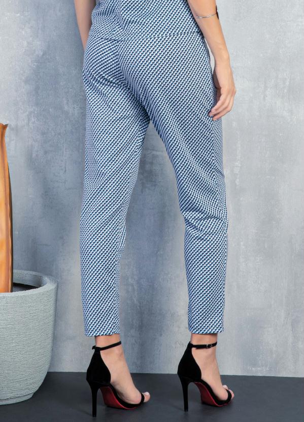 

Calça Reta com Bolsos Geométrico Azul