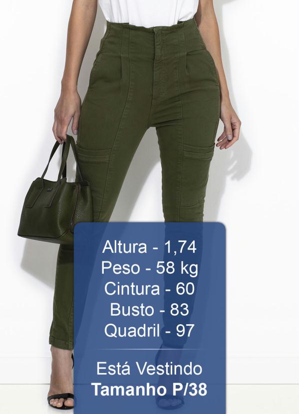 

Calça Sarja Camila Stretch Verde