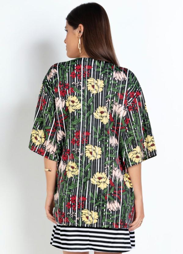 

Kimono Floral Modelagem Ampla, Preto