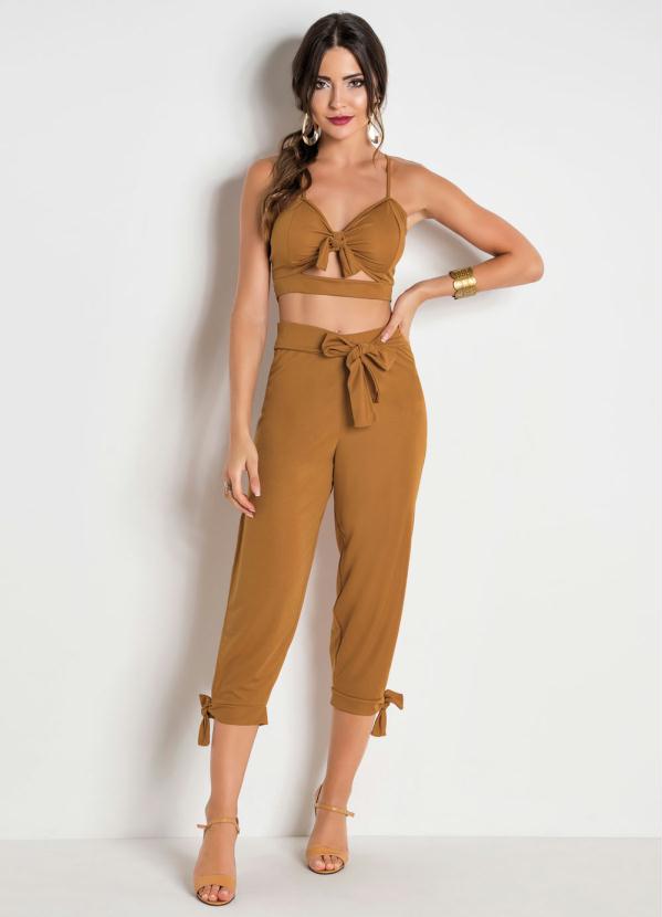 

Top Cropped Caramelo com Faixa Entrebusto, Amarelo