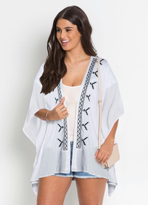 

Kimono com Abertura Bordada Branco