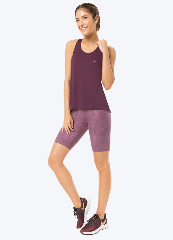 

Blusa Roxo Escuro Dry com Aplique