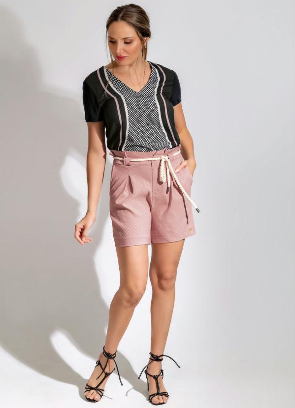 

Shorts Clochard com Cinto Rosa