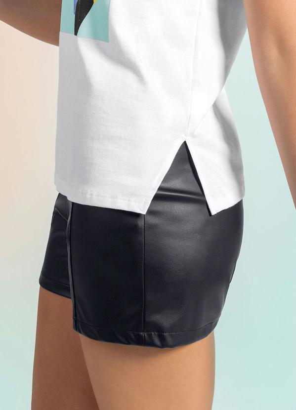 

Shorts Feminino Preto