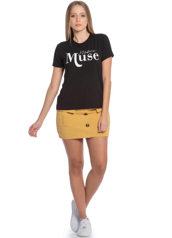 

T-Shirt Feminina com Estampa Preto