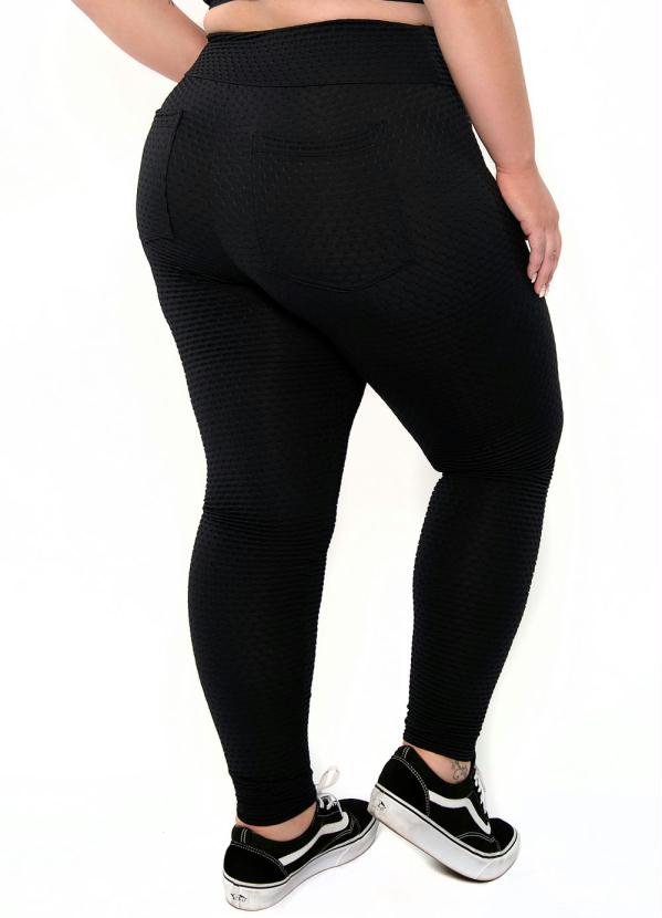 

Calça Legging Plus Size com Bolsos Preto