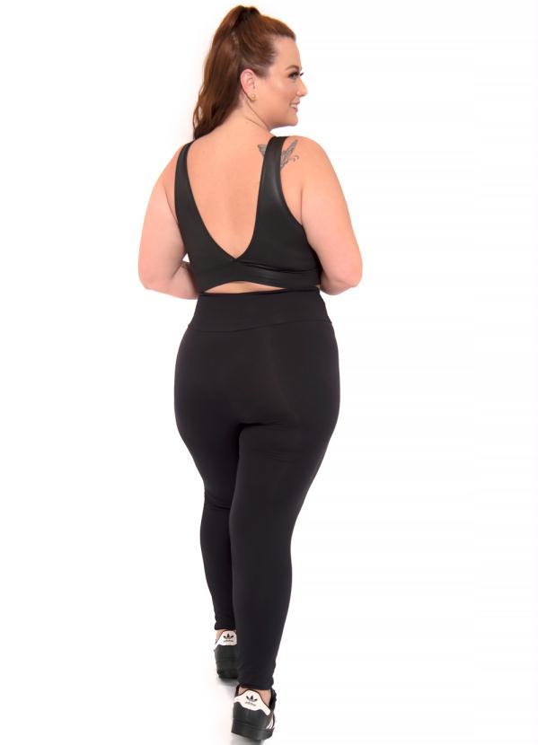 

Top Plus Size Cirre sem Bojo Preto