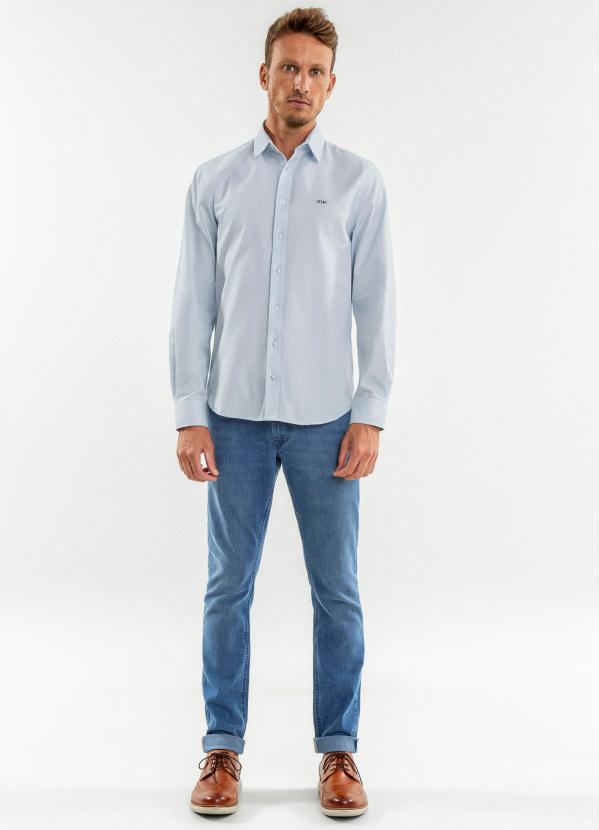 

Camisa em Tecido Oxford Slim Azul