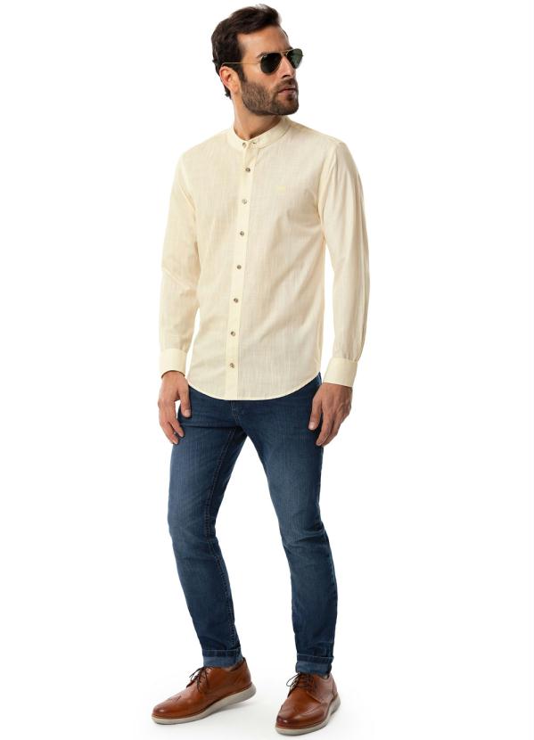 

Camisa Slim Tecido Plano Amarelo