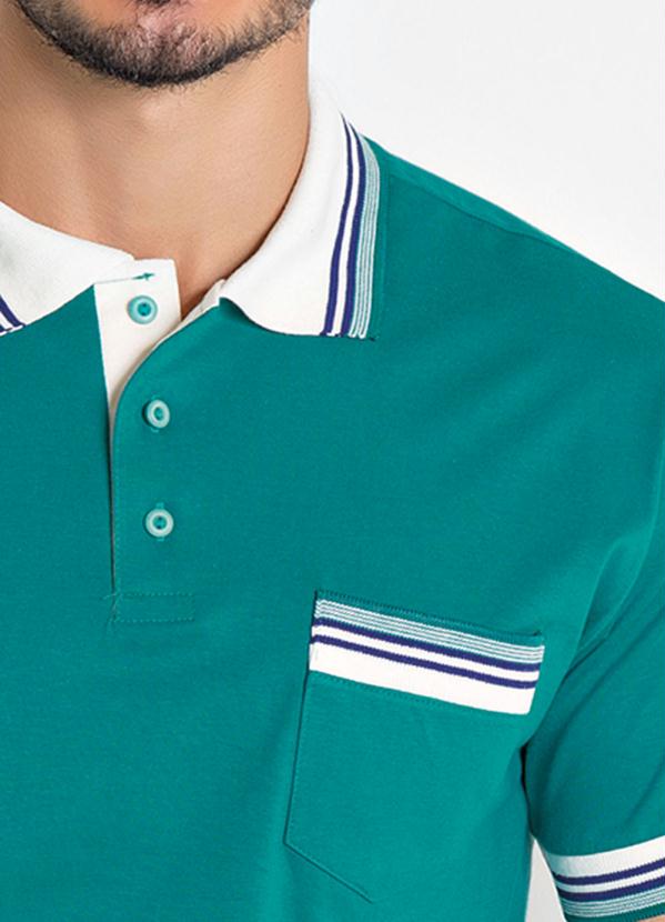 

Camisa Polo Verde Turquesa com Bolso e Listras