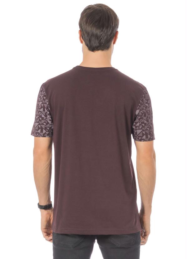 

Camiseta Estampa Geométrica Vinho, Roxo