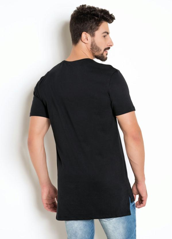 

Camiseta PretaLong Line com Estampa Actual, Preto