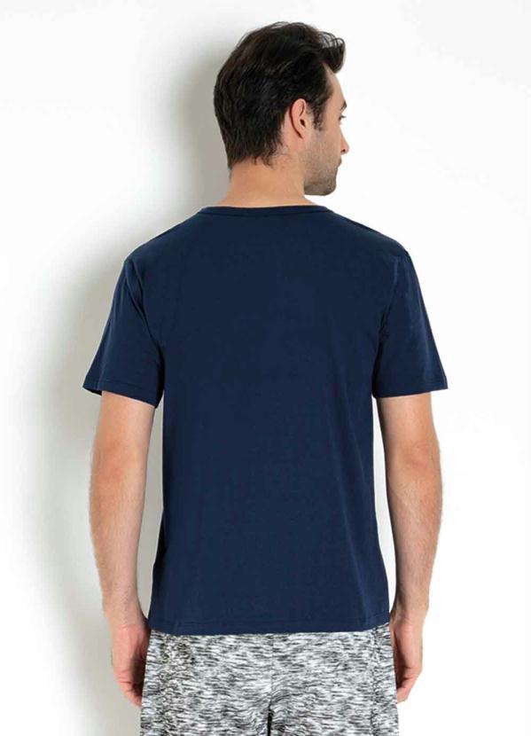 

Camiseta Marinho com Estampa Frontal, Azul