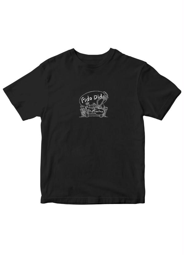 

Camiseta Masculina com Estampa Preto