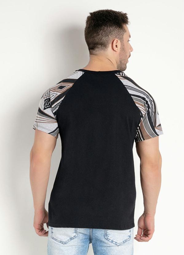 

Camiseta Raglan Preta, Preto