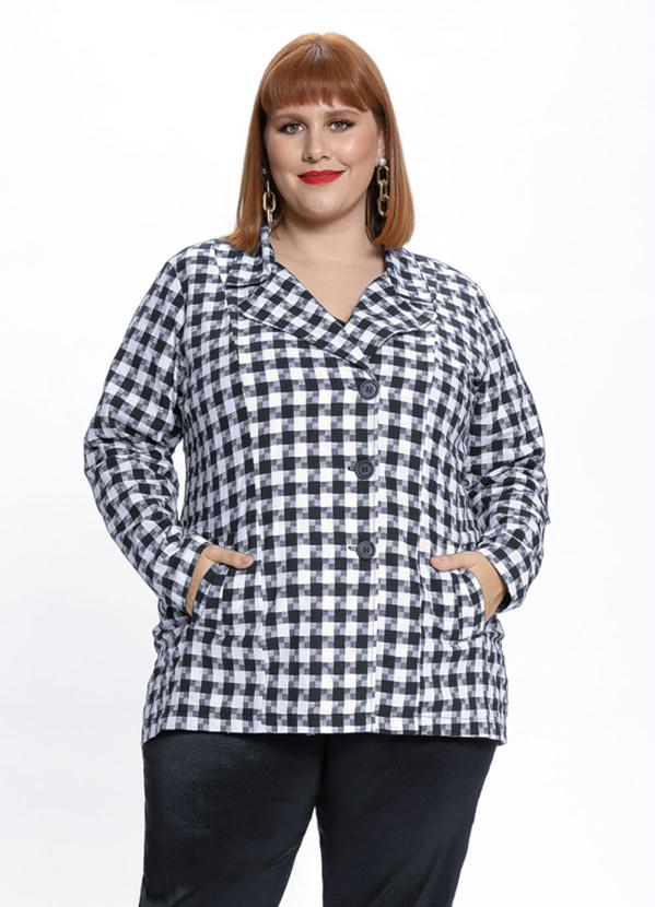 

Blazer Plus Size Xadrez com Gola e Bolsos, Estampado