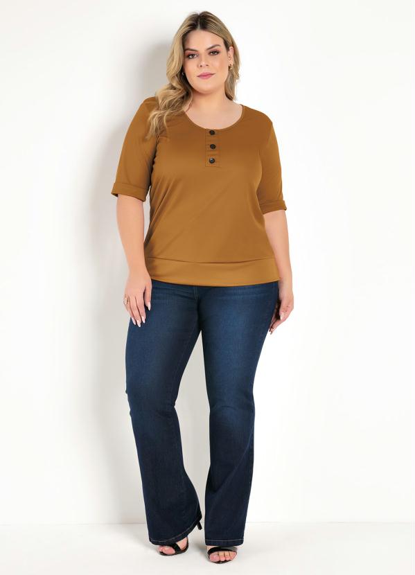 

Blusa Caramelo com Mangas 3/4 Plus Size, Marrom