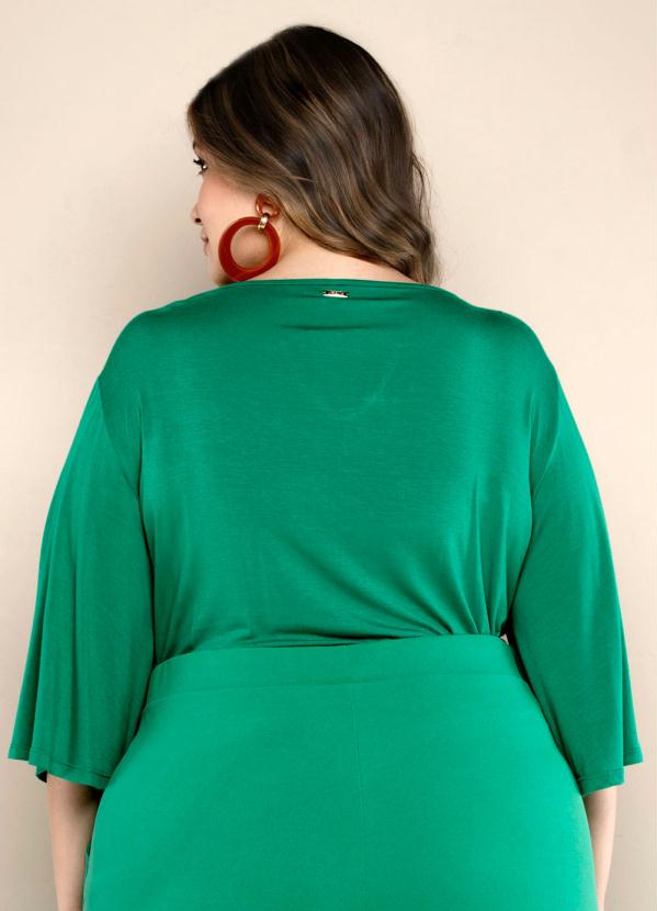 

Blusa Plus Size Manga 3/4 Verde