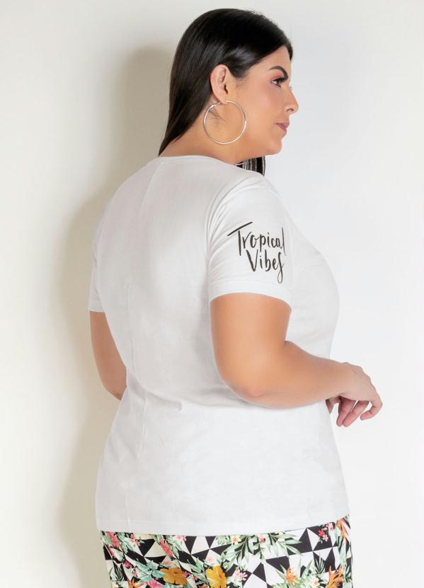 

Blusa Branca com Estampa na Manga Plus Size, Branco