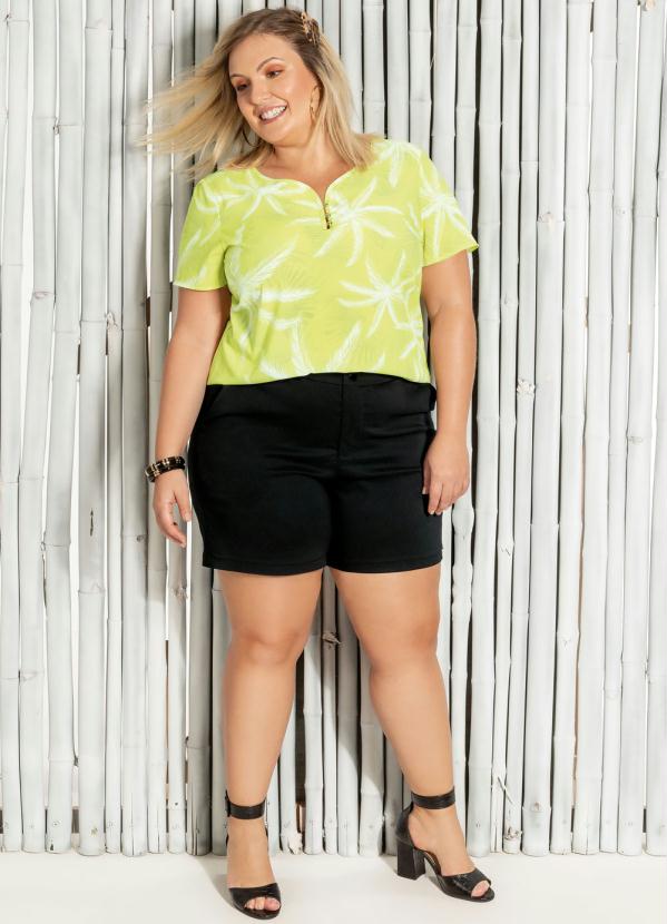 

Blusa com Estampa Tropical Verde