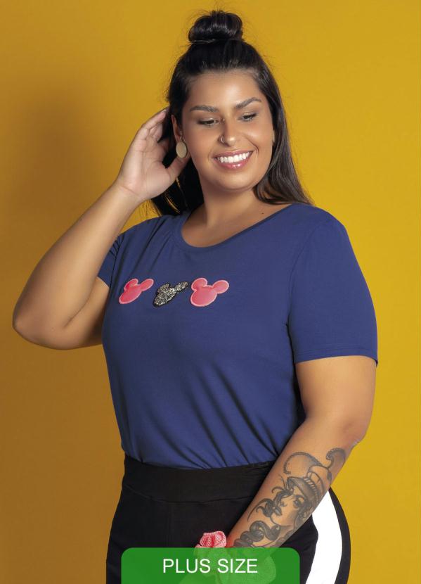 

Blusa  Viscose com Detalhe de Patch Roxo